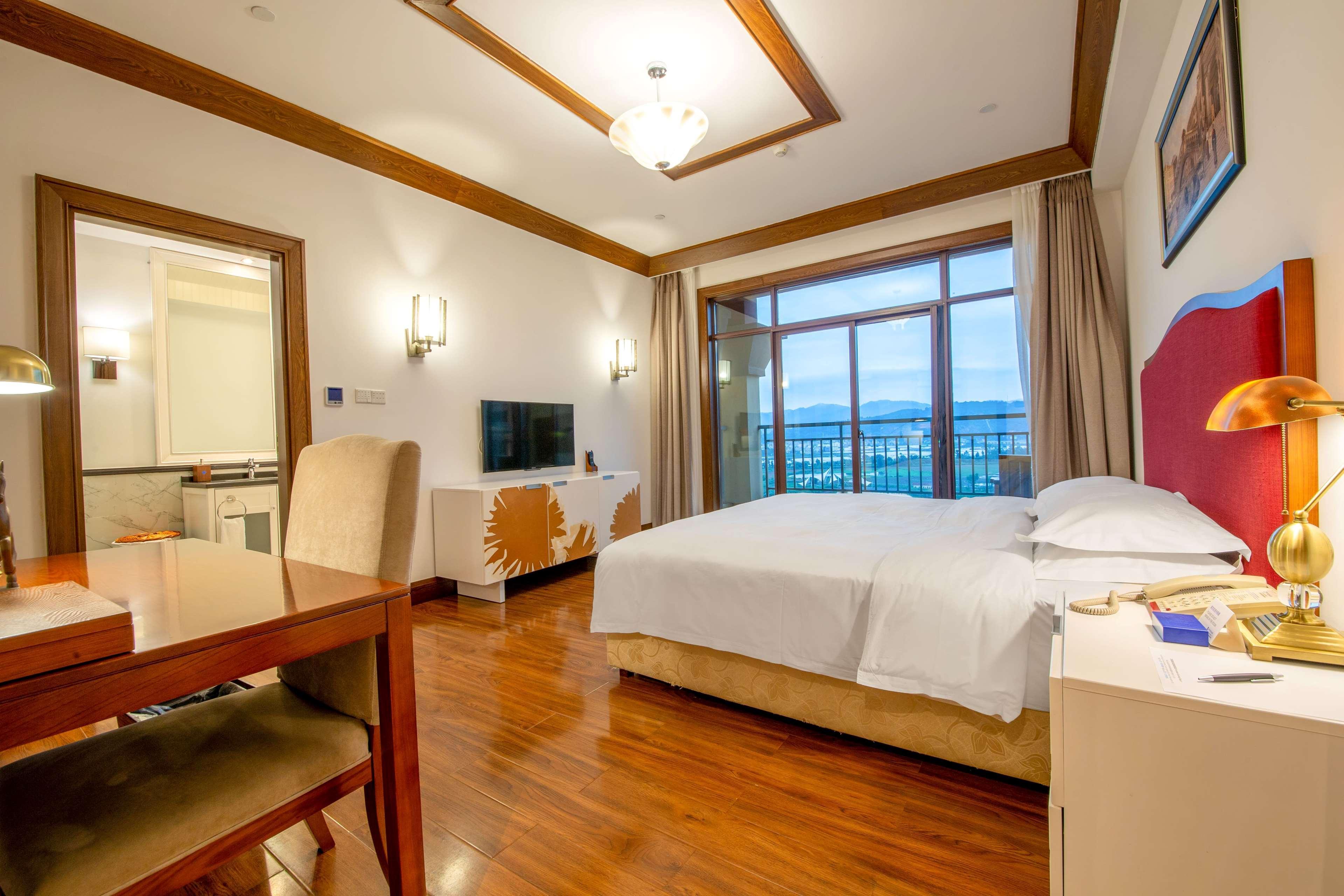 Wyndham Kunming Resort Exteriör bild