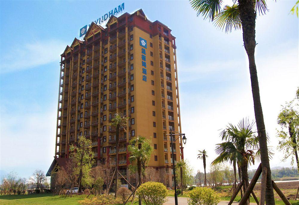 Wyndham Kunming Resort Exteriör bild